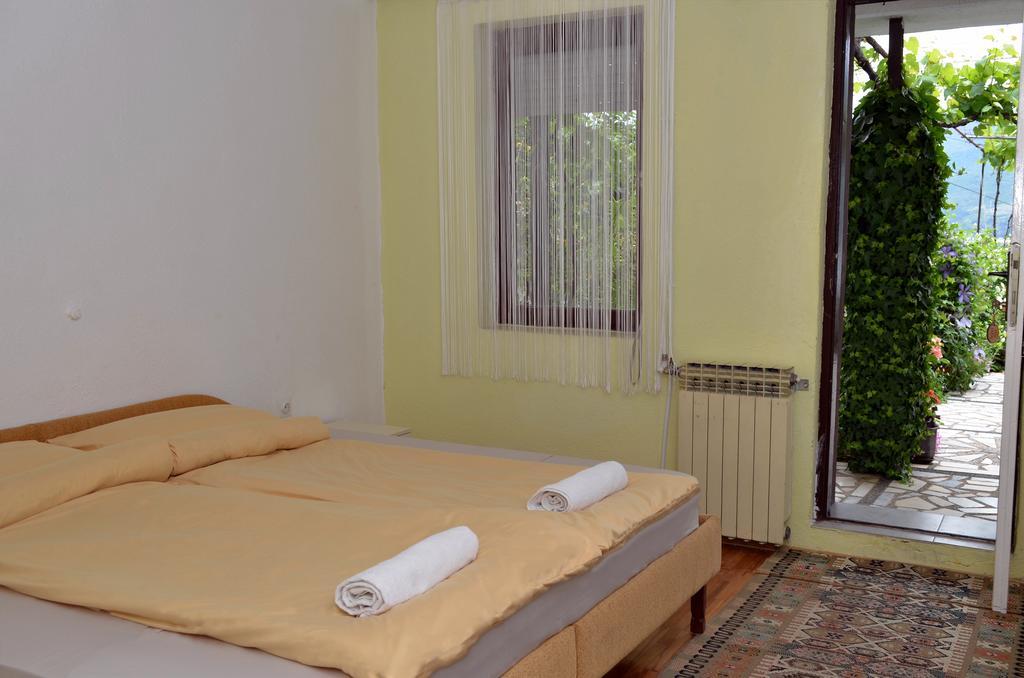 Apartments Villa Saray Ohrid Exterior photo