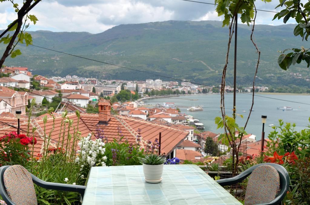 Apartments Villa Saray Ohrid Exterior photo