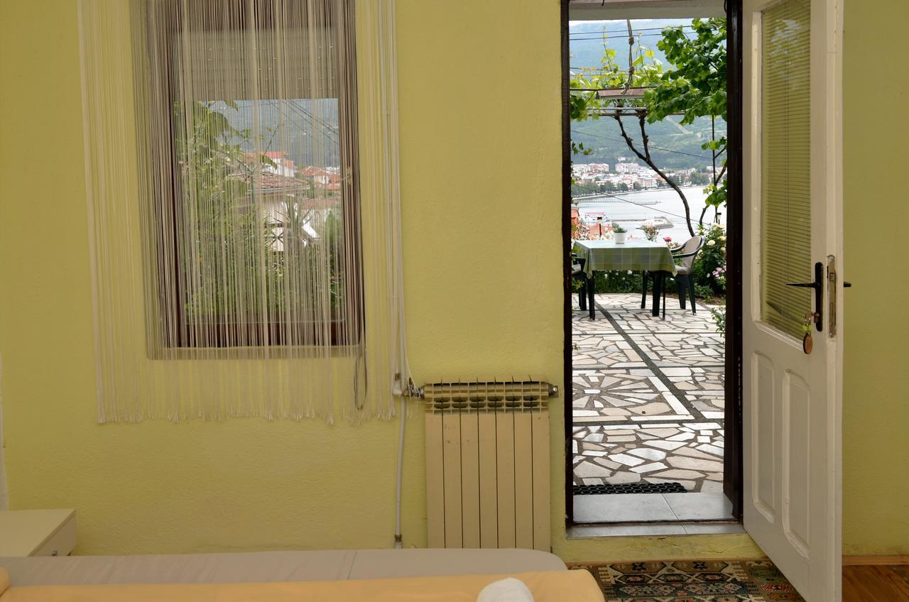 Apartments Villa Saray Ohrid Exterior photo